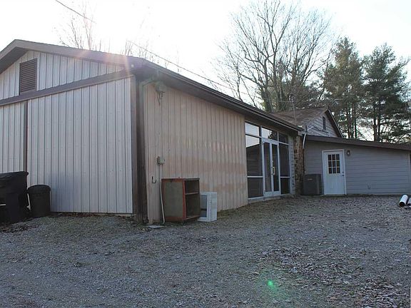 4th image of 2393 Highway 641 N