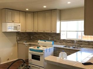 1291 E Main St, Santa Paula, CA 93060