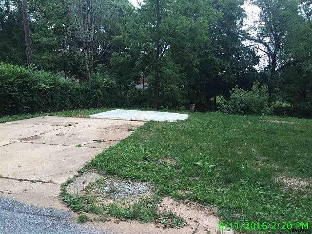 2nd image of 2326 Pine Rd