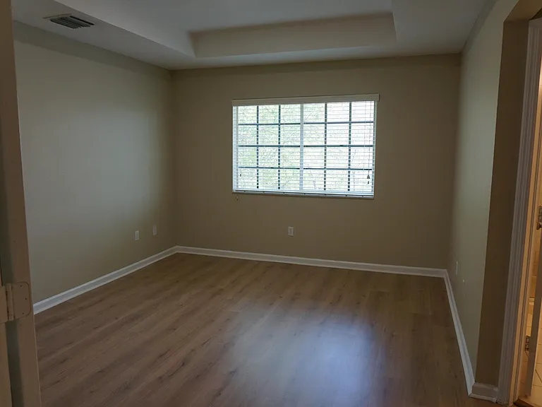 2030 Nassau Dr — Photo 8