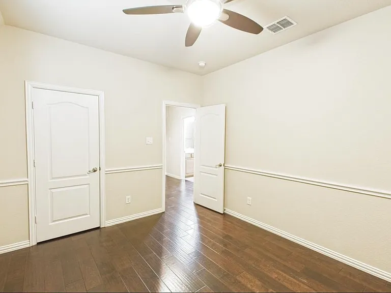 9801 Lightcatcher Dr — Photo 19