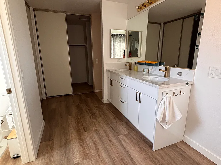 2209 Canyon Dr — Photo 22