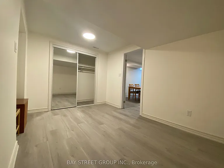 8 Kerwood Pl — Photo 10