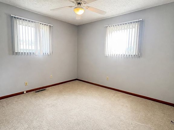 2nd image of 6 North Dr