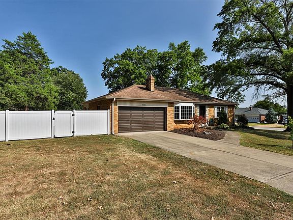 2nd image of 9786 Grantview Dr
