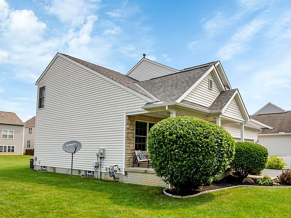 3rd image of 7814 Prairie Willow Dr