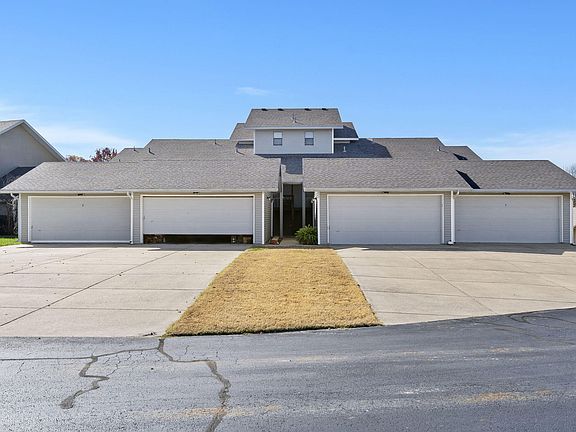 2nd image of 130 Kimberling Shores Lane #2