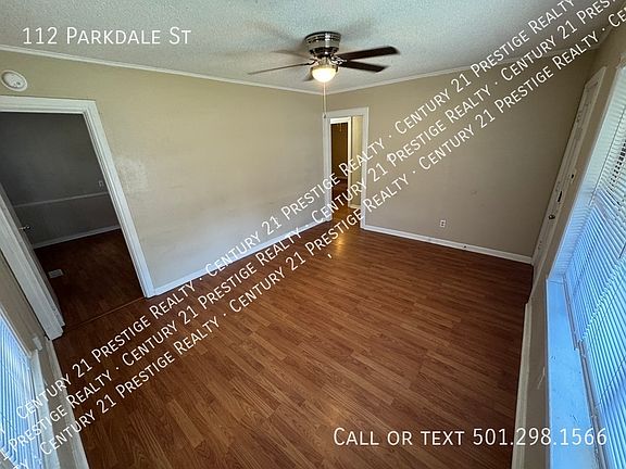 4th image of 112 Parkdale St