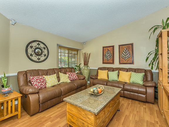 3rd image of 17061 Holguin Ct