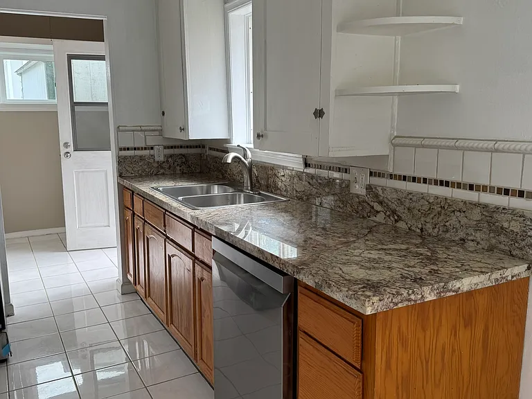 4049 Sunset Dr #4049 — Photo 10