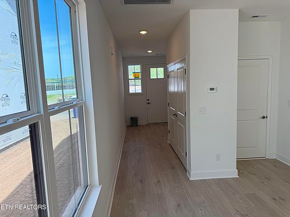 4th image of 8801 Chapman Trace Way