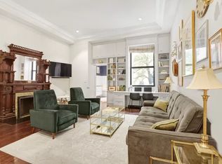 110 W 71st St, New York, NY 10023