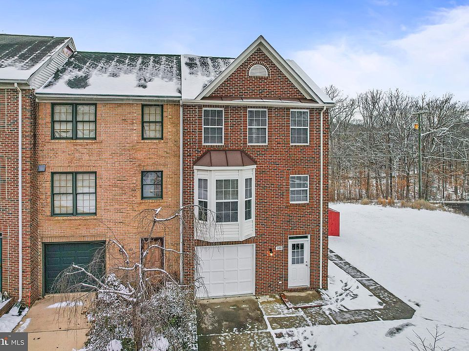 1st image of 100 Lakeview Ct