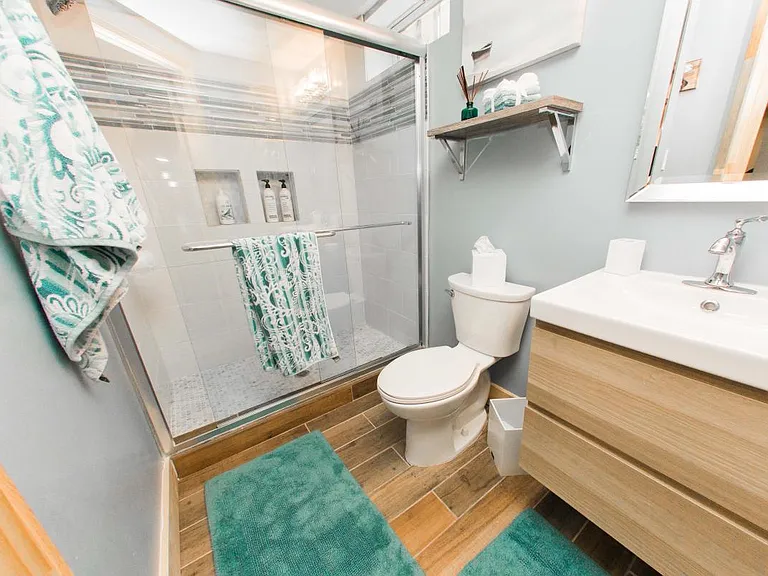 6728 Kenyon Dr — Photo 10
