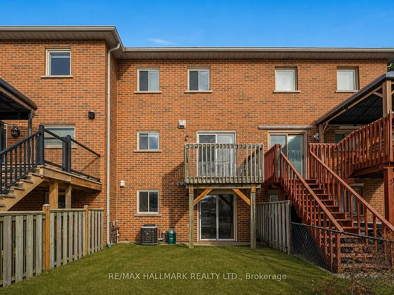 19 Parktree Dr — Photo 24
