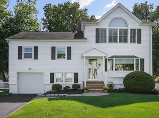 34 Moss Avenue, Westfield Town, NJ 07090