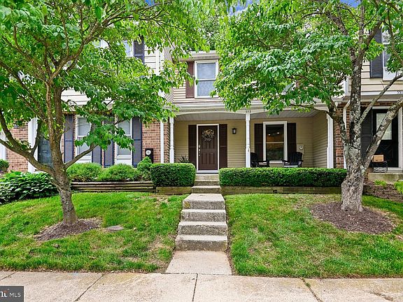 2nd image of 553 Bay Dale Ct