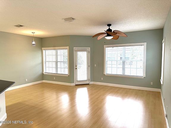 5th image of 1723 Forest Lake Cir W APT 3