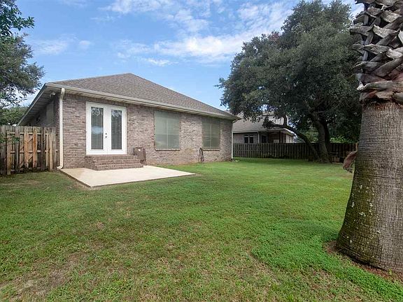 4th image of 1349 Autumn Breeze Cir