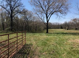 Gordon Holw Rd, Gravette, AR 72736