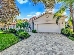 330 Rio Terra, Venice, FL 34285