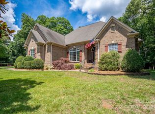 119 Barton Pl, Mooresville, NC 28117