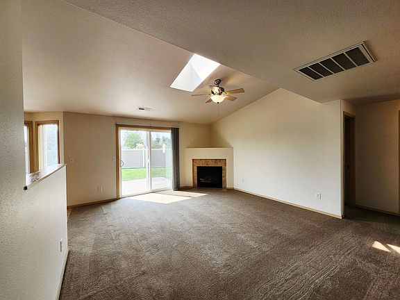 4th image of 5822 Austin Ct
