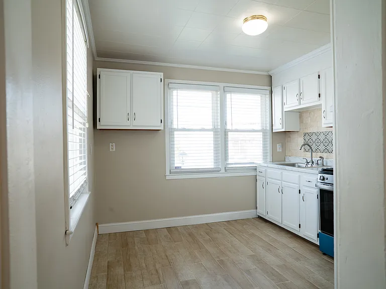 4 Augusta St — Photo 10