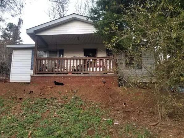 17 N Ryder St, Mc Caysville, GA 30555