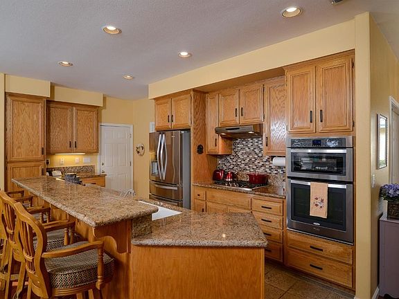 3rd image of 8003 Auburn Oaks Village Ln