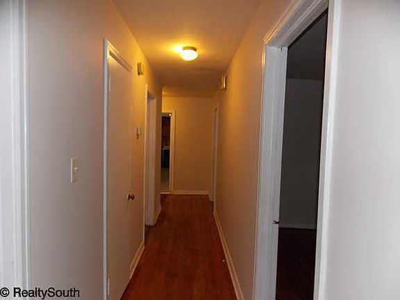 5th image of 2210 Norwood Blvd