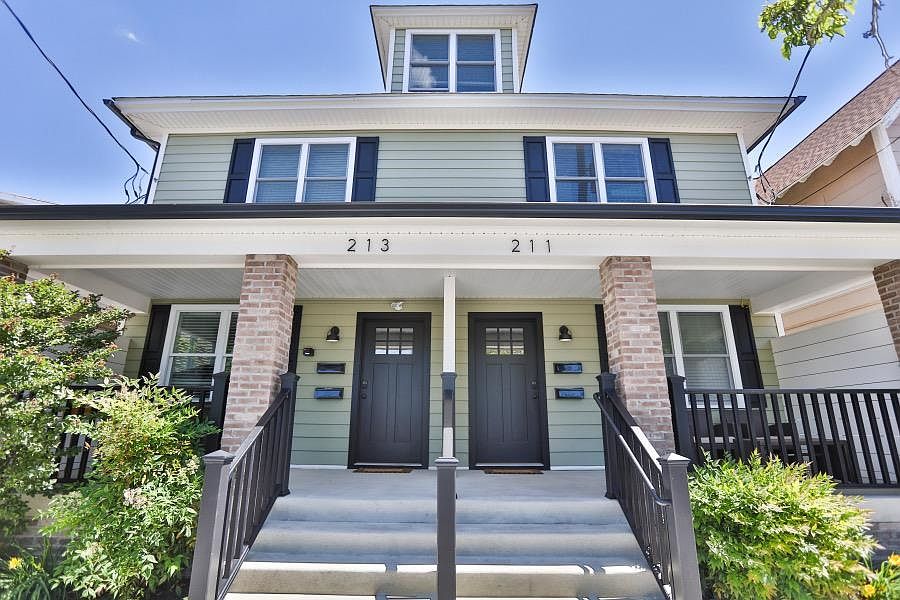 1st image of 211-13 W Wildwood Ave