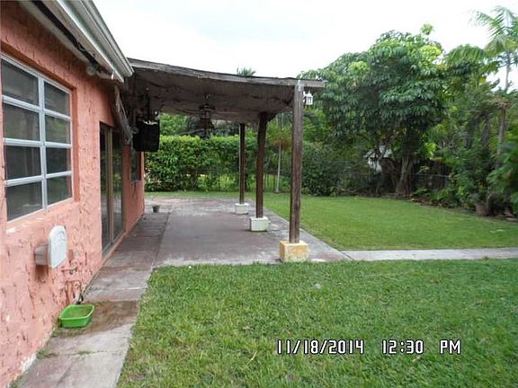 4th image of 1710 NE 140th St
