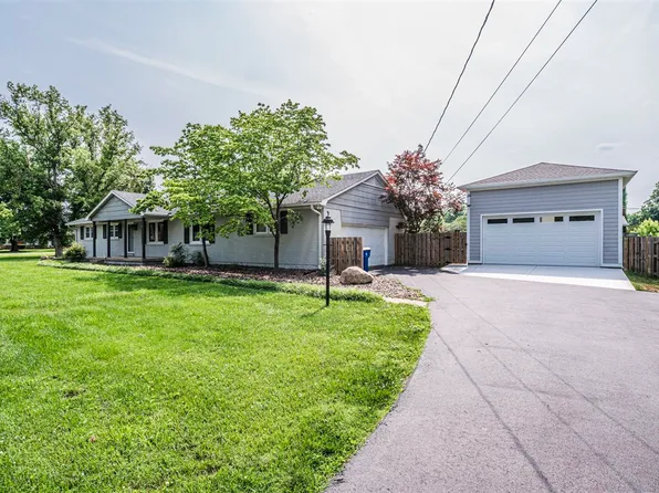 873 Richland Dr, Bowling Green, KY 42103