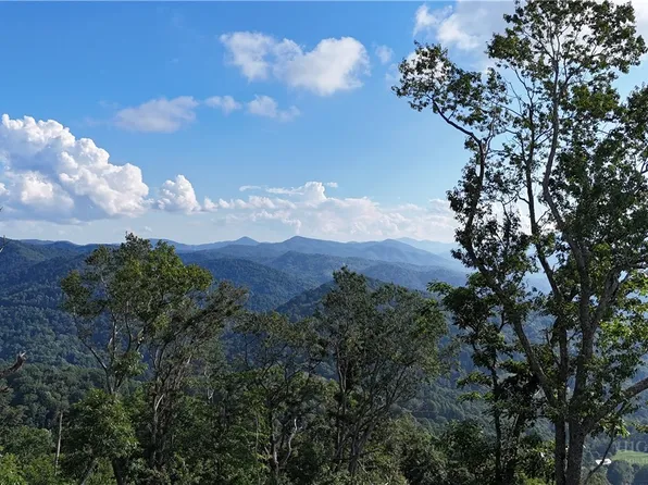 S114 Eagle Eye Court, Banner Elk, NC 28604