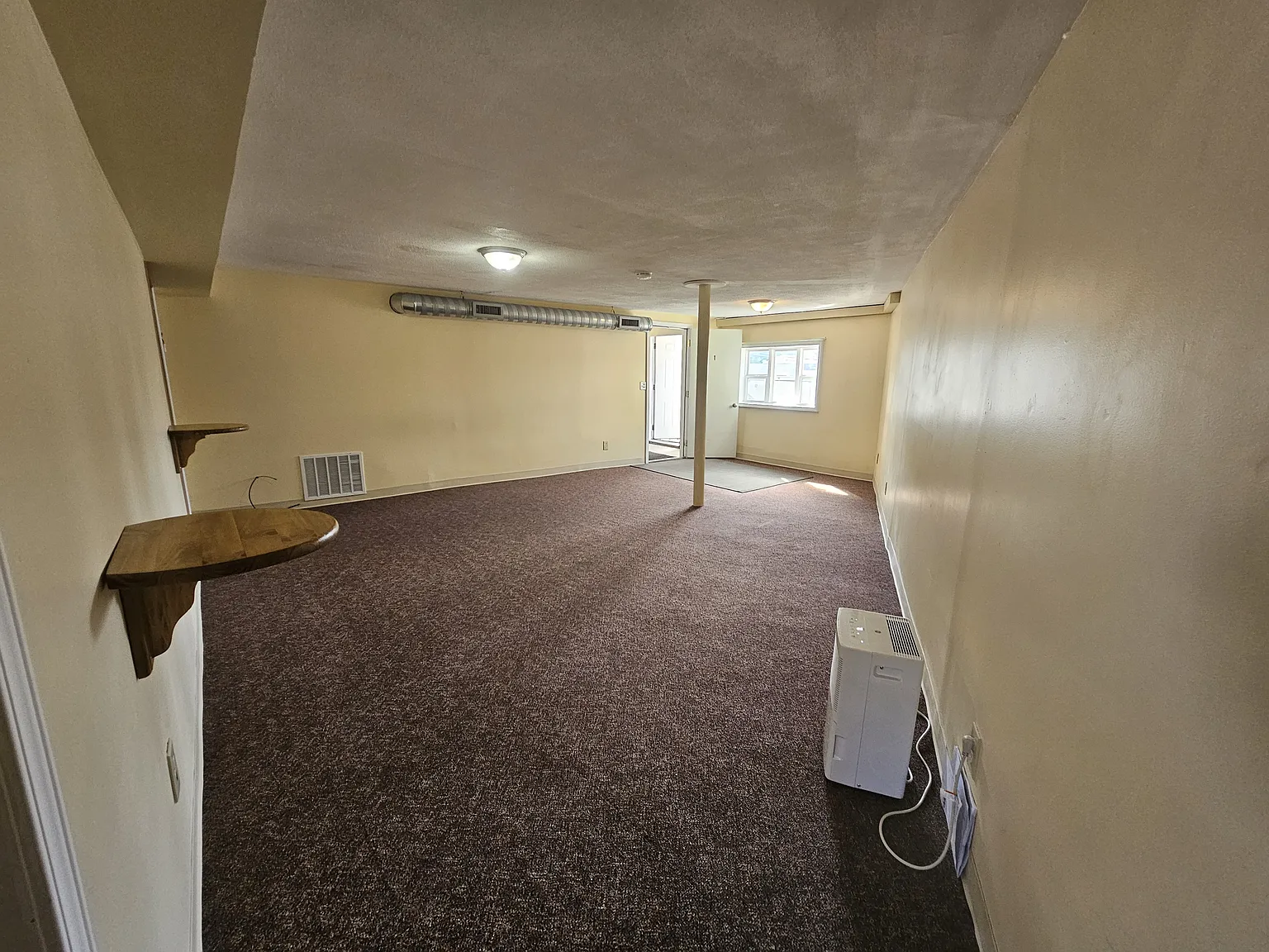 1 bed, 750 sqft, $1,200 — Photo 2