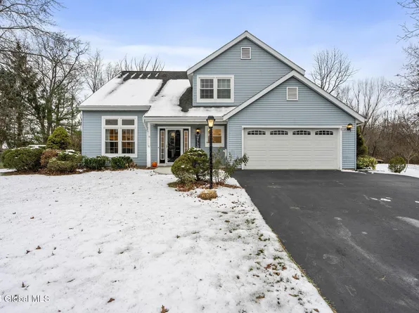 11 Capitol Place, East Greenbush, NY 12144