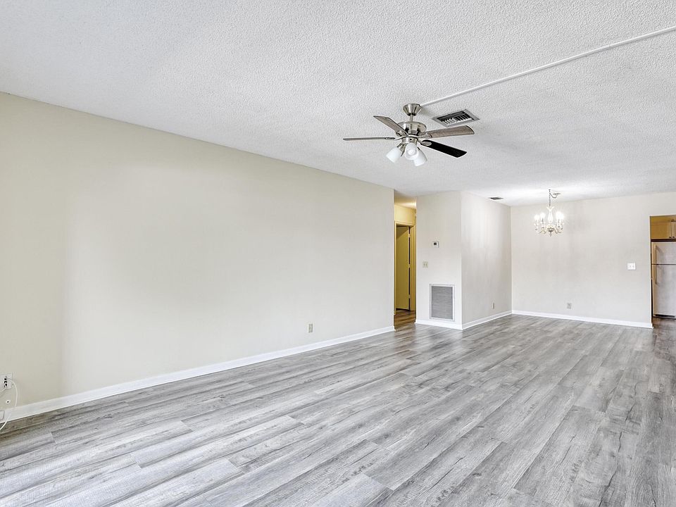 1st image of 1904 Palmland Drive #1