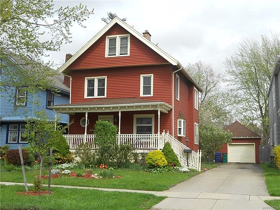 2nd image of 171 Saranac Ave