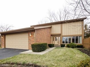 520 Carlsbad Trl, Roselle, IL