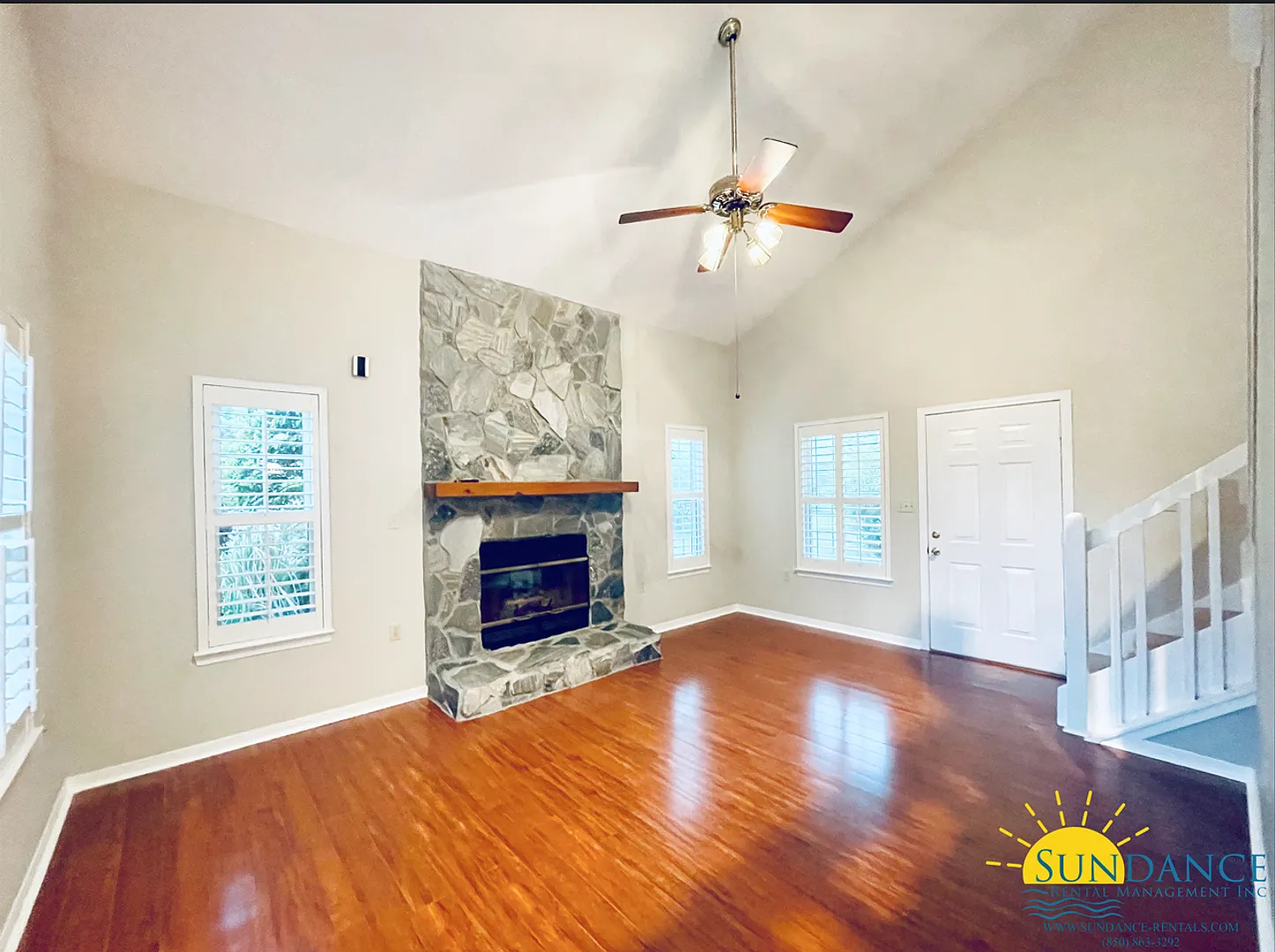 Charming 2-Bedroom Townhouse with Community Pool in Fort Walton Beach — Photo 3