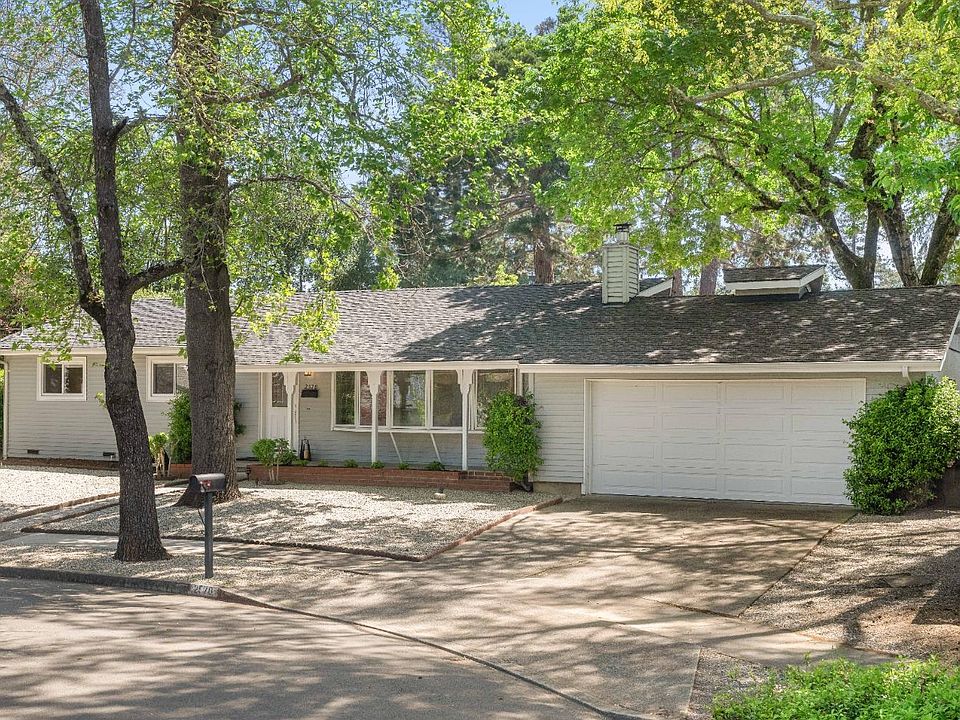 1st image of 2570 Teakwood Court
