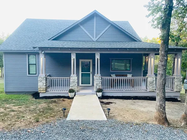 88 NE Center Point Rd, Wilburton, OK 74578