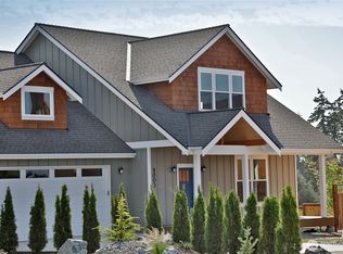 5023 Eagle Ridge Dr, Freeland, WA 98249