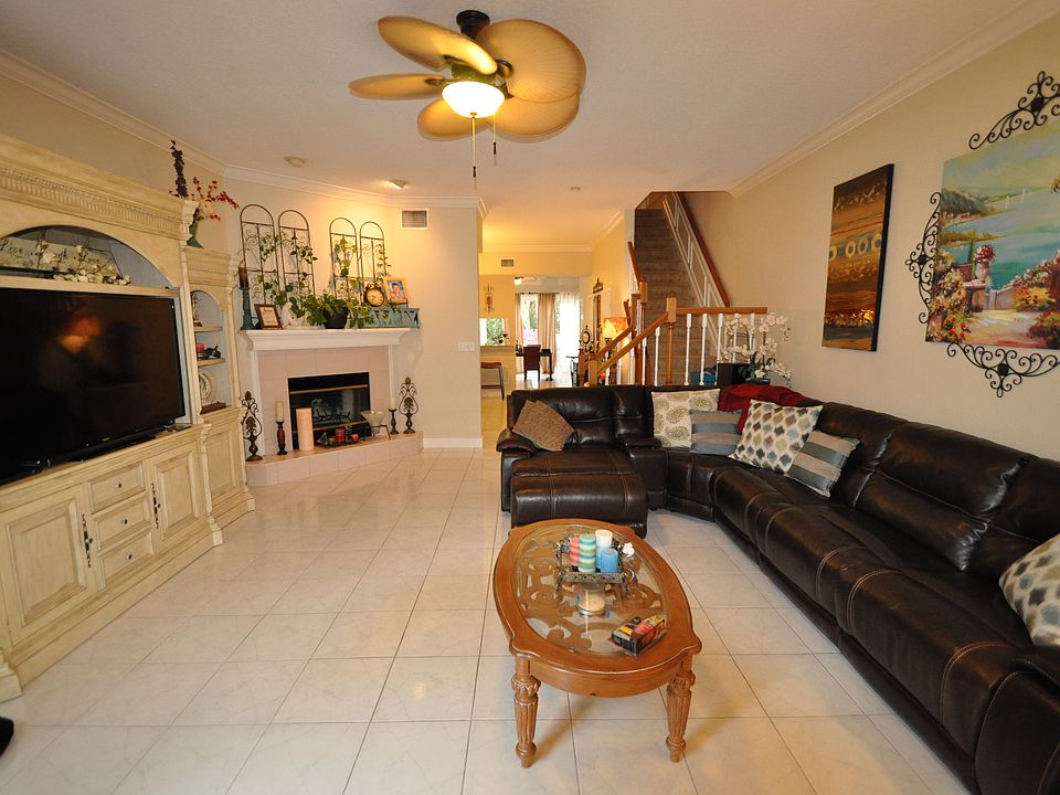 1st image of 1734 Arabian Ln