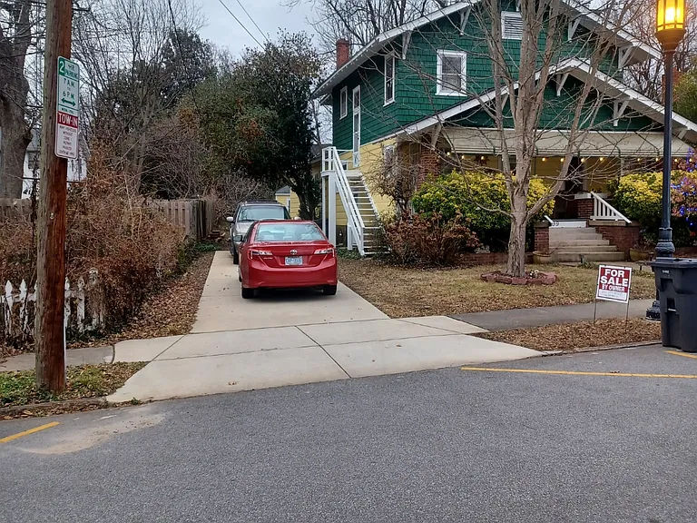 609 Joyner St — Photo 3
