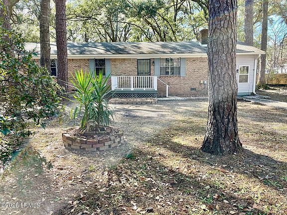 5th image of 1610 Columbia Drive