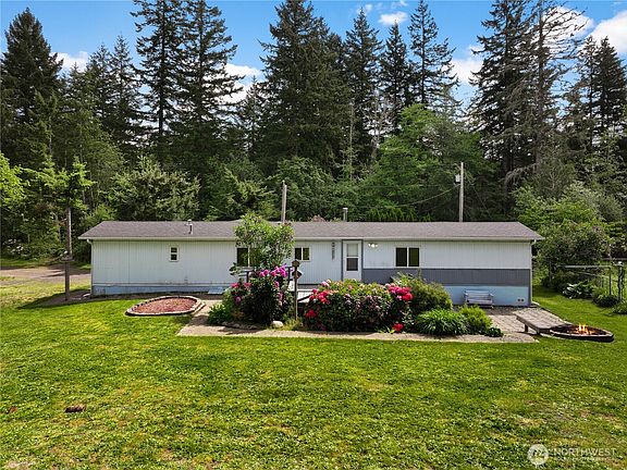 4th image of 2550 SW Youwood Way