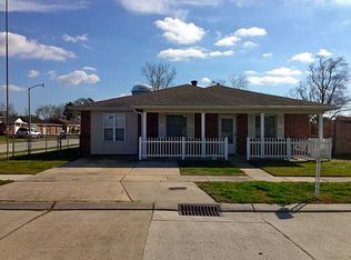 2525 Elizabeth Ct, Violet, LA 70092