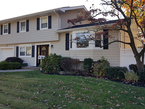 2nd image of 78 Erlanger Blvd